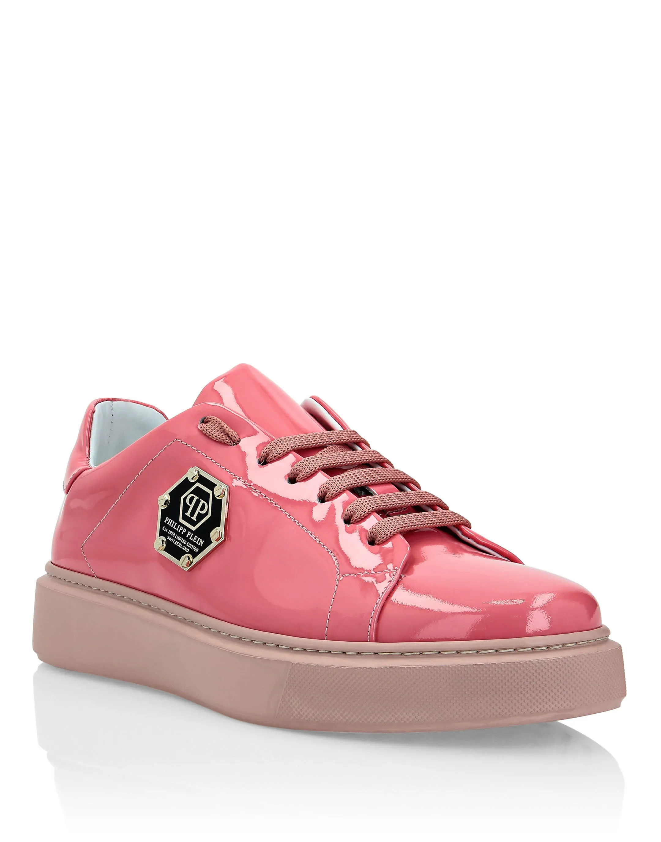 Lo-Top Sneakers